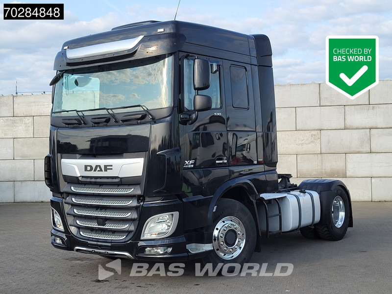 DAF XF 530 4X4 PXP Hydrodrive Retarder Hydraulik Alcoa's Standklima - Nyergesvontató: 1 kép. DAF XF 530 4X4 PXP Hydrodrive Retarder Hydraulik Alcoa's Standklima - Nyergesvontató: 1 kép.