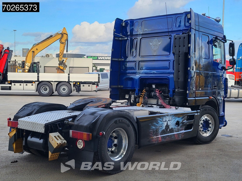 DAF XF105.410 4X2 Special Interior! Manual Standklima Alcoa's ADR Euro 5 - Nyergesvontató: 5 kép. DAF XF105.410 4X2 Special Interior! Manual Standklima Alcoa's ADR Euro 5 - Nyergesvontató: 5 kép.