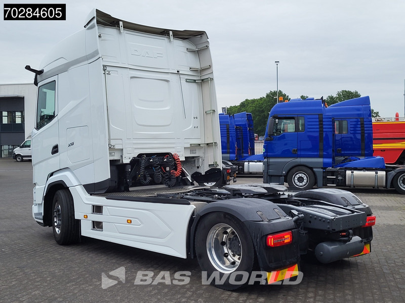 DAF XG 480 4X2 Retarder 2x Tanks MirrorCam Standklima Alcoa's - Nyergesvontató: 2 kép. DAF XG 480 4X2 Retarder 2x Tanks MirrorCam Standklima Alcoa's - Nyergesvontató: 2 kép.