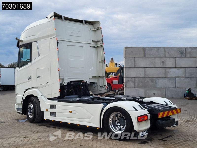 DAF XG+ 530 4X2 Top Condition! XG+ Retarder 2xTanks Leather Alcoa's Standklima ACC Euro 6 - Nyergesvontató: 2 kép. DAF XG+ 530 4X2 Top Condition! XG+ Retarder 2xTanks Leather Alcoa's Standklima ACC Euro 6 - Nyergesvontató: 2 kép.