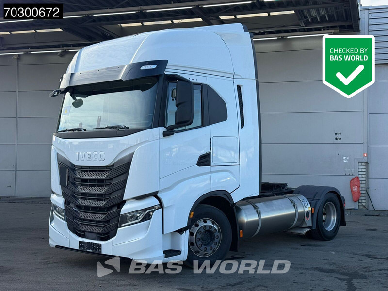 Iveco S-Way 460 4X2 LNG! Retarder 2xTanks ACC LED Euro 6 - Nyergesvontató: 1 kép. Iveco S-Way 460 4X2 LNG! Retarder 2xTanks ACC LED Euro 6 - Nyergesvontató: 1 kép.