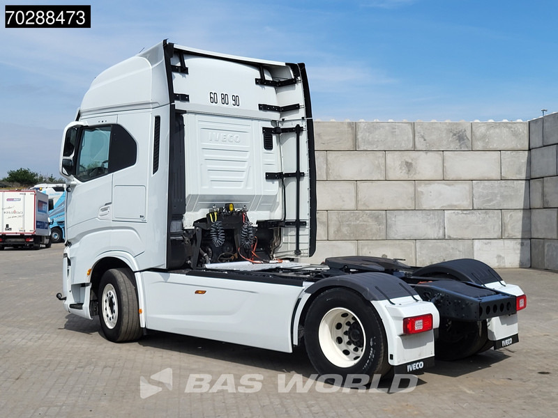 Iveco S-Way 510 S-Way 4X2 Full-Air 2xTanks Retarder Standklima Navi ACC LED Euro 6 - Nyergesvontató: 2 kép. Iveco S-Way 510 S-Way 4X2 Full-Air 2xTanks Retarder Standklima Navi ACC LED Euro 6 - Nyergesvontató: 2 kép.