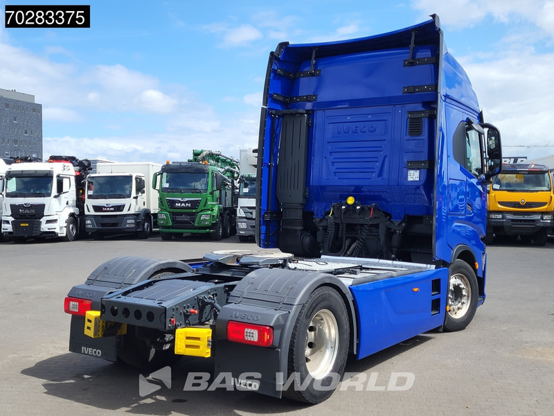 Iveco S-Way 530 4X2 Retarder Standklima ACC Navi Alcoa's - Nyergesvontató: 5 kép. Iveco S-Way 530 4X2 Retarder Standklima ACC Navi Alcoa's - Nyergesvontató: 5 kép.