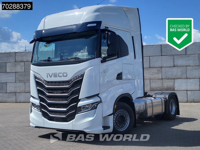 Új Nyergesvontató Iveco S-Way 580 4X2 NEW! 2x Tanks Navi ACC Standklima: 1 kép.