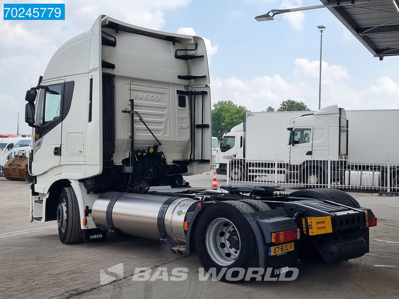 Iveco Stralis 400 4X2 NL-Truck LNG Retarder 2x Tanks Euro 6 - Nyergesvontató: 2 kép. Iveco Stralis 400 4X2 NL-Truck LNG Retarder 2x Tanks Euro 6 - Nyergesvontató: 2 kép.