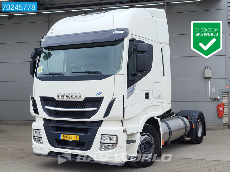 Iveco Stralis 400 4X2 NL-Truck LNG Retarder 2x Tanks Euro 6 - Nyergesvontató: 1 kép. Iveco Stralis 400 4X2 NL-Truck LNG Retarder 2x Tanks Euro 6 - Nyergesvontató: 1 kép.