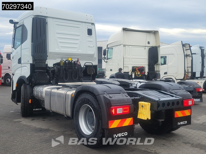 Iveco X-Way 500 4X2 NEW! Retarder Big-Axle Standklima MirrorCam Navi LED ACC Euro 6 - Nyergesvontató: 2 kép. Iveco X-Way 500 4X2 NEW! Retarder Big-Axle Standklima MirrorCam Navi LED ACC Euro 6 - Nyergesvontató: 2 kép.