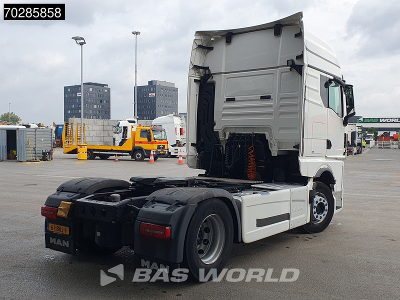 MAN TGX 18.430 TGX 4X2 NL-Truck APK '26 GX 2xTanks Navi Euro 6 - Nyergesvontató: 3 kép. MAN TGX 18.430 TGX 4X2 NL-Truck APK '26 GX 2xTanks Navi Euro 6 - Nyergesvontató: 3 kép.