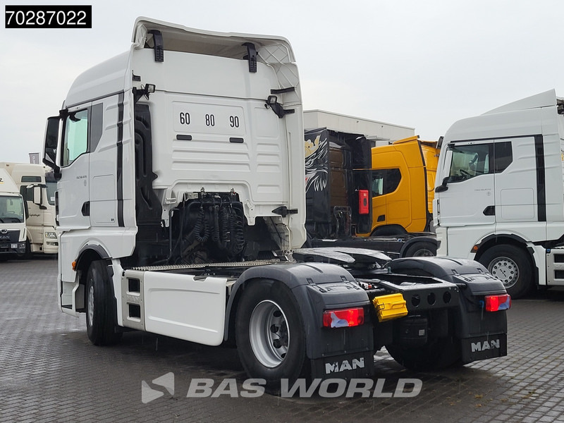 MAN TGX 18.470 4X2 GM 2xTanks Euro 6 - Nyergesvontató: 2 kép. MAN TGX 18.470 4X2 GM 2xTanks Euro 6 - Nyergesvontató: 2 kép.