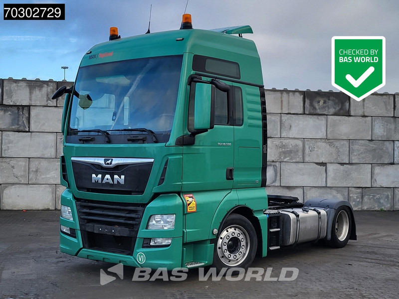 MAN TGX 18.500 4X2 Mega XXL Retarder 2xTanks ACC Euro 6 - Nyergesvontató: 1 kép. MAN TGX 18.500 4X2 Mega XXL Retarder 2xTanks ACC Euro 6 - Nyergesvontató: 1 kép.