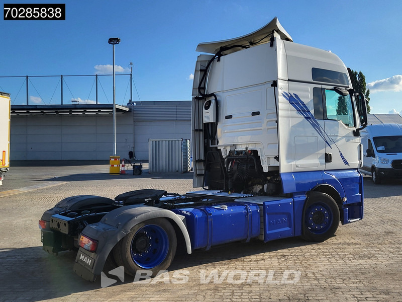 MAN TGX 18.500 4X2 Mega XXL Retarder Standklima 2xTanks ACC Euro 6 - Nyergesvontató: 5 kép. MAN TGX 18.500 4X2 Mega XXL Retarder Standklima 2xTanks ACC Euro 6 - Nyergesvontató: 5 kép.