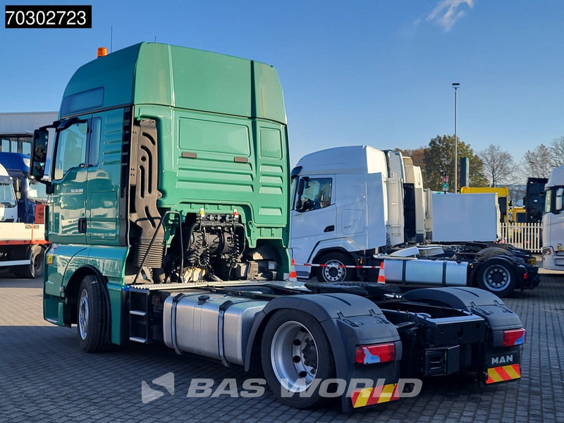 MAN TGX 18.500 4X2 XXL Mega Retarder 2xTanks - Nyergesvontató: 2 kép. MAN TGX 18.500 4X2 XXL Mega Retarder 2xTanks - Nyergesvontató: 2 kép.