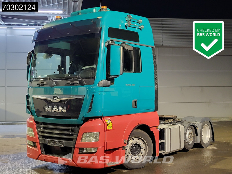 MAN TGX 18.500 6X2 XXL Mega 2xTanks Liftachse - Nyergesvontató: 1 kép. MAN TGX 18.500 6X2 XXL Mega 2xTanks Liftachse - Nyergesvontató: 1 kép.