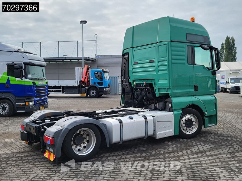 MAN TGX 18.500 TGX 4X2 Mega XXL Retarder 2xTanks ACC Euro 6 - Nyergesvontató: 5 kép. MAN TGX 18.500 TGX 4X2 Mega XXL Retarder 2xTanks ACC Euro 6 - Nyergesvontató: 5 kép.
