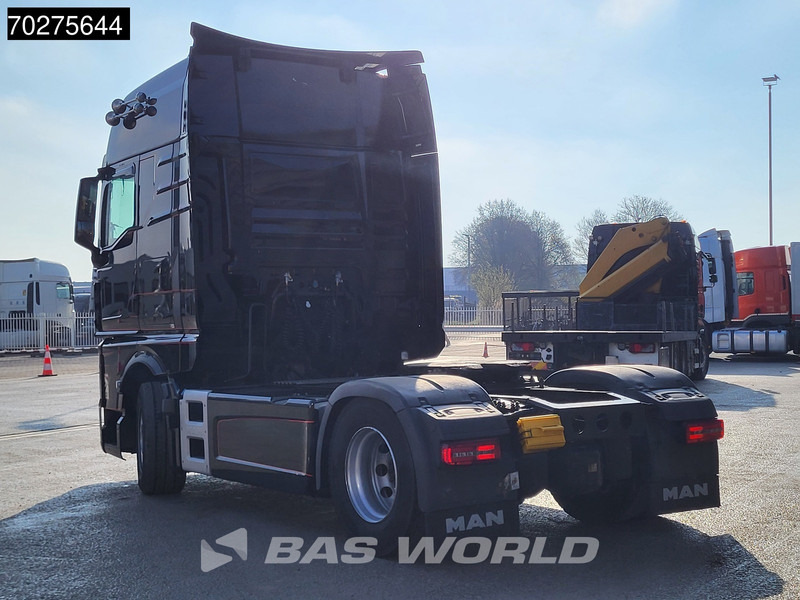 MAN TGX 18.510 4X2 70% Tyres! GX Retarder 2x Tanks ACC Standklima Navi - Nyergesvontató: 2 kép. MAN TGX 18.510 4X2 70% Tyres! GX Retarder 2x Tanks ACC Standklima Navi - Nyergesvontató: 2 kép.