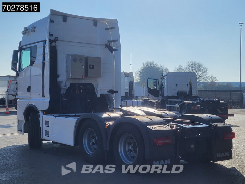 MAN TGX 28.510 TGX 6X2 GX Retarder Standklima Liftachse Navi LED - Nyergesvontató: 2 kép. MAN TGX 28.510 TGX 6X2 GX Retarder Standklima Liftachse Navi LED - Nyergesvontató: 2 kép.