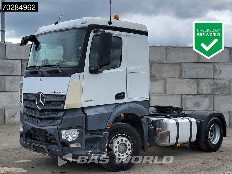 Mercedes-Benz Actros 1845 4X2 ClassicSpace Retarder Euro 6 - Nyergesvontató: 1 kép. Mercedes-Benz Actros 1845 4X2 ClassicSpace Retarder Euro 6 - Nyergesvontató: 1 kép.