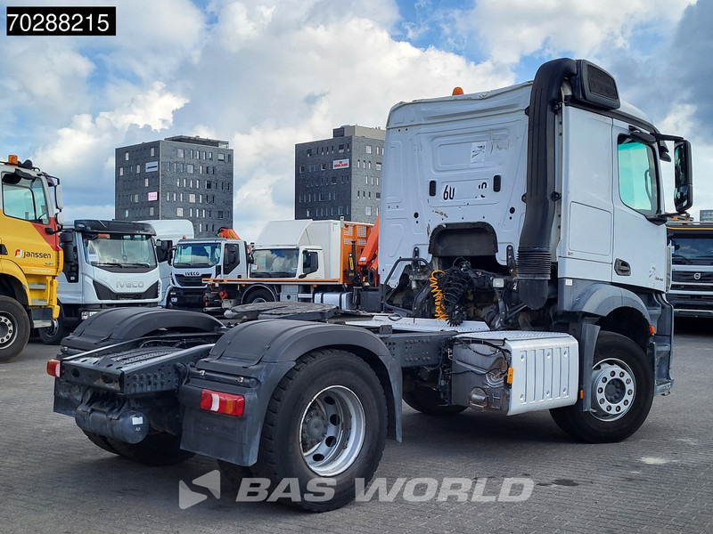 Mercedes-Benz Actros 1845 4X2 Retarder Euro 6 - Nyergesvontató: 5 kép. Mercedes-Benz Actros 1845 4X2 Retarder Euro 6 - Nyergesvontató: 5 kép.