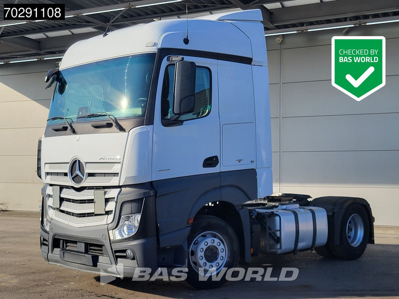 Mercedes-Benz Actros 1845 4X2 StreamSpace Retarder 2xTanks Euro 6 - Nyergesvontató: 1 kép. Mercedes-Benz Actros 1845 4X2 StreamSpace Retarder 2xTanks Euro 6 - Nyergesvontató: 1 kép.