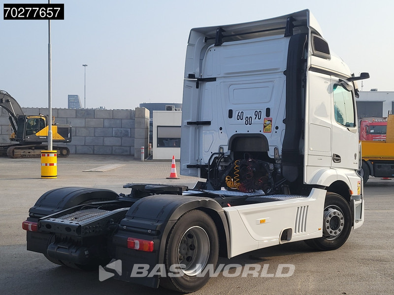 Mercedes-Benz Actros 1845 4X2 StreamSpace Retrader MirrorCam - Nyergesvontató: 5 kép. Mercedes-Benz Actros 1845 4X2 StreamSpace Retrader MirrorCam - Nyergesvontató: 5 kép.