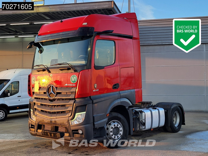 Mercedes-Benz Actros 1845 Actros 4X2 BigSpace 2x Tanks MirrorCam - Nyergesvontató: 1 kép. Mercedes-Benz Actros 1845 Actros 4X2 BigSpace 2x Tanks MirrorCam - Nyergesvontató: 1 kép.