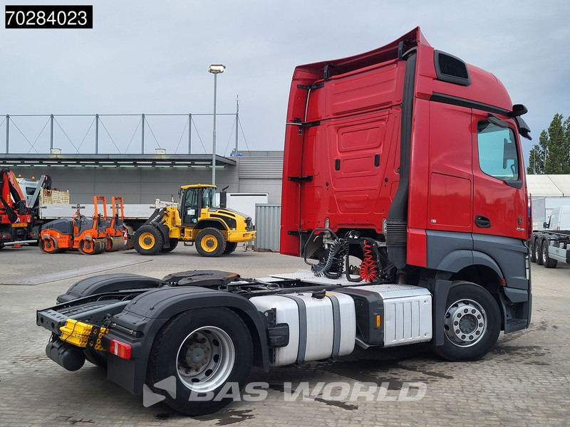 Mercedes-Benz Actros 1845 Actros 4X2 BigSpace 2xTanks MirrorCam Euro 6 - Nyergesvontató: 5 kép. Mercedes-Benz Actros 1845 Actros 4X2 BigSpace 2xTanks MirrorCam Euro 6 - Nyergesvontató: 5 kép.