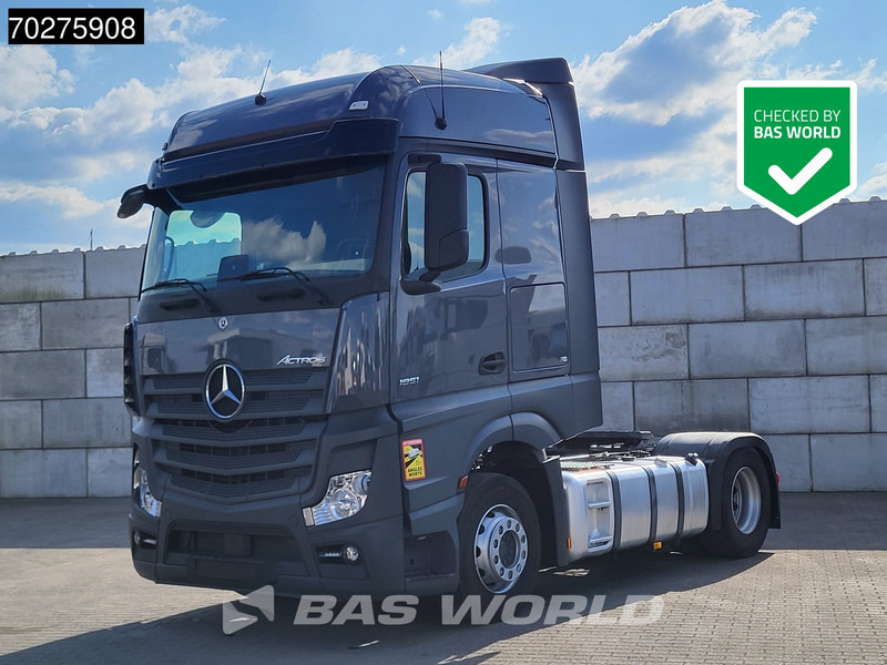 Mercedes-Benz Actros 1851 4X2 BigSpace 2x Tanks - Nyergesvontató: 1 kép. Mercedes-Benz Actros 1851 4X2 BigSpace 2x Tanks - Nyergesvontató: 1 kép.