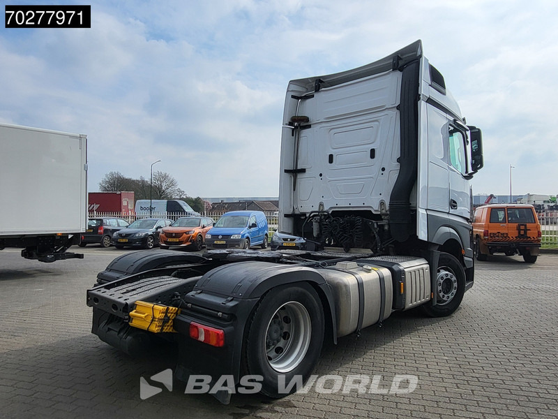 Mercedes-Benz Actros 1851 Actros 4X2 BigSpace 2x Tanks - Nyergesvontató: 5 kép. Mercedes-Benz Actros 1851 Actros 4X2 BigSpace 2x Tanks - Nyergesvontató: 5 kép.