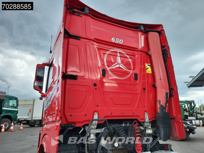 Mercedes-Benz Actros 2063 Actros 4X2 BigSpace Full-Air Hydraulik Alcoa Navi - Nyergesvontató: 5 kép. Mercedes-Benz Actros 2063 Actros 4X2 BigSpace Full-Air Hydraulik Alcoa Navi - Nyergesvontató: 5 kép.