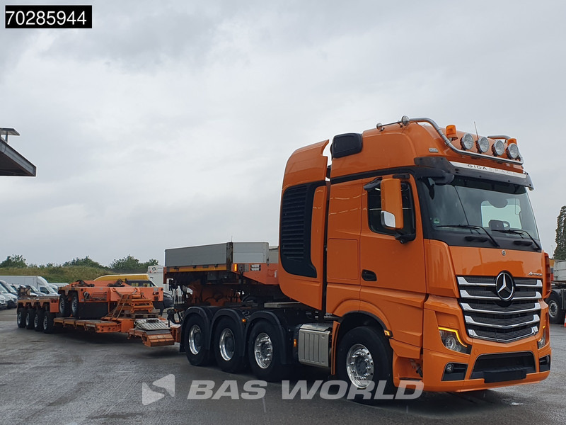 Mercedes-Benz Actros 4163 8X4 180T GigaSpace Retarder Hydrauliek BigAxle Alcoa´s // Lowbed Trailer / 6 Axles / Hydraulic Pendle Axles / Extend - Nyergesvontató: 2 kép. Mercedes-Benz Actros 4163 8X4 180T GigaSpace Retarder Hydrauliek BigAxle Alcoa´s // Lowbed Trailer / 6 Axles / Hydraulic Pendle Axles / Extend - Nyergesvontató: 2 kép.