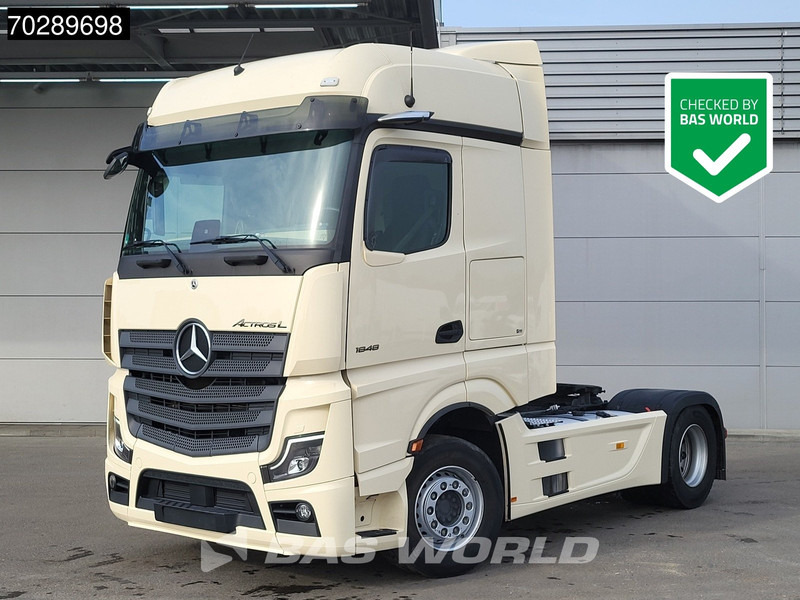 Mercedes-Benz Actros L 1848 4X2 BigSpace Retarder Standklima PPC Navi ACC LED - Nyergesvontató: 1 kép. Mercedes-Benz Actros L 1848 4X2 BigSpace Retarder Standklima PPC Navi ACC LED - Nyergesvontató: 1 kép.