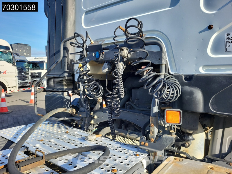 Renault Premium 460 4X2 Lander Retarder Big-axle Hydraulik - Nyergesvontató: 5 kép. Renault Premium 460 4X2 Lander Retarder Big-axle Hydraulik - Nyergesvontató: 5 kép.
