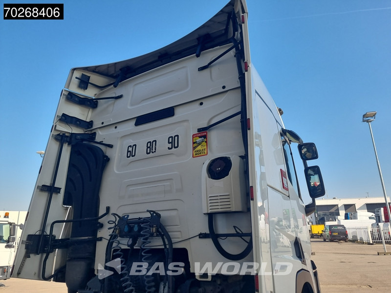 Renault T 440 T 4X2 VEB+ Euro 6 Standklima - Nyergesvontató: 3 kép. Renault T 440 T 4X2 VEB+ Euro 6 Standklima - Nyergesvontató: 3 kép.