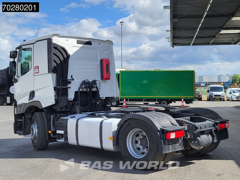 Renault T 460 T 4X2 VEB Hydrauliek Euro 6 - Nyergesvontató: 2 kép. Renault T 460 T 4X2 VEB Hydrauliek Euro 6 - Nyergesvontató: 2 kép.