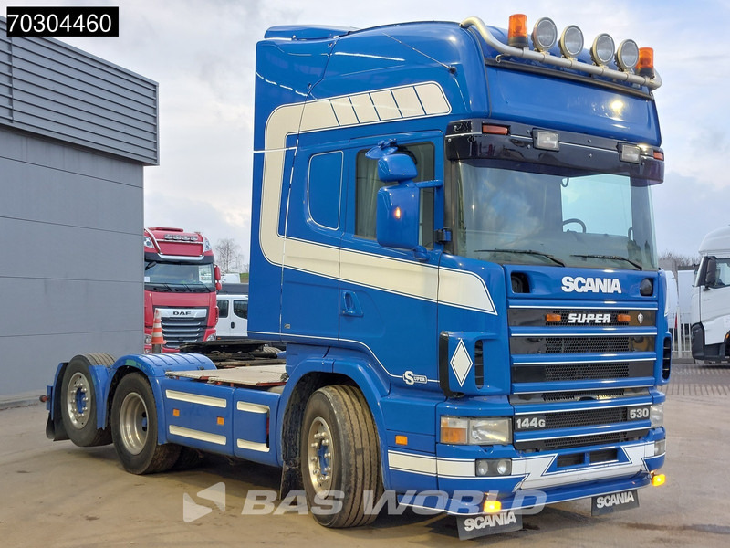 Scania R144 530 R 6X2 Retarder Liftachse Euro2 - Nyergesvontató: 3 kép. Scania R144 530 R 6X2 Retarder Liftachse Euro2 - Nyergesvontató: 3 kép.