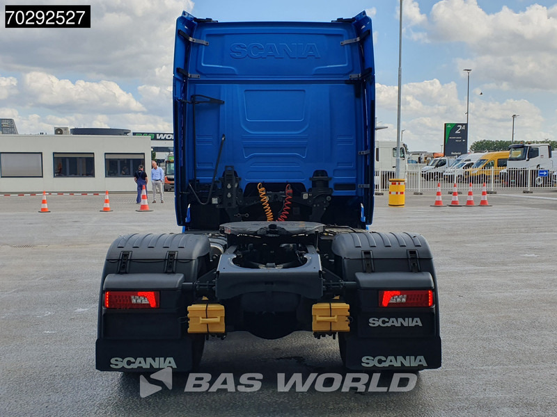 Scania R450 R 4X2 Retarder Standairco ACC Euro 6 - Nyergesvontató: 3 kép. Scania R450 R 4X2 Retarder Standairco ACC Euro 6 - Nyergesvontató: 3 kép.