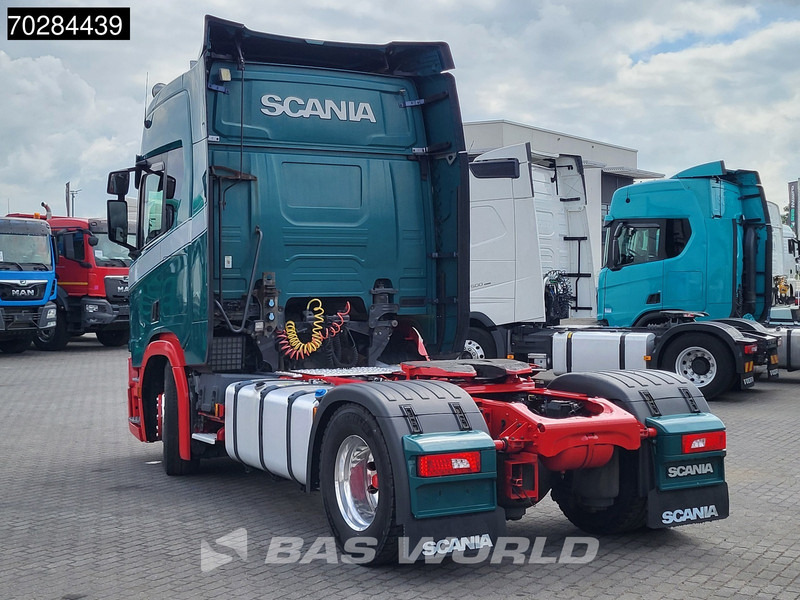 Scania R450 R 4X2 Retarder Standklima Alcoa's Navi ACC LED - Nyergesvontató: 2 kép. Scania R450 R 4X2 Retarder Standklima Alcoa's Navi ACC LED - Nyergesvontató: 2 kép.