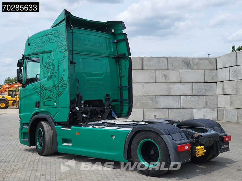 Scania R450 R 4X2 Special interior! Retarder 2x Tanks Standklima ACC Leather - Nyergesvontató: 2 kép. Scania R450 R 4X2 Special interior! Retarder 2x Tanks Standklima ACC Leather - Nyergesvontató: 2 kép.