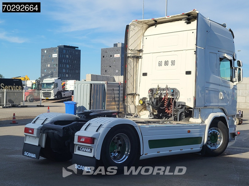 Scania R490 R 4X2 Full-Air Manual Retarder 2xTanks Standklima Xenon Navi Euro 6 - Nyergesvontató: 5 kép. Scania R490 R 4X2 Full-Air Manual Retarder 2xTanks Standklima Xenon Navi Euro 6 - Nyergesvontató: 5 kép.