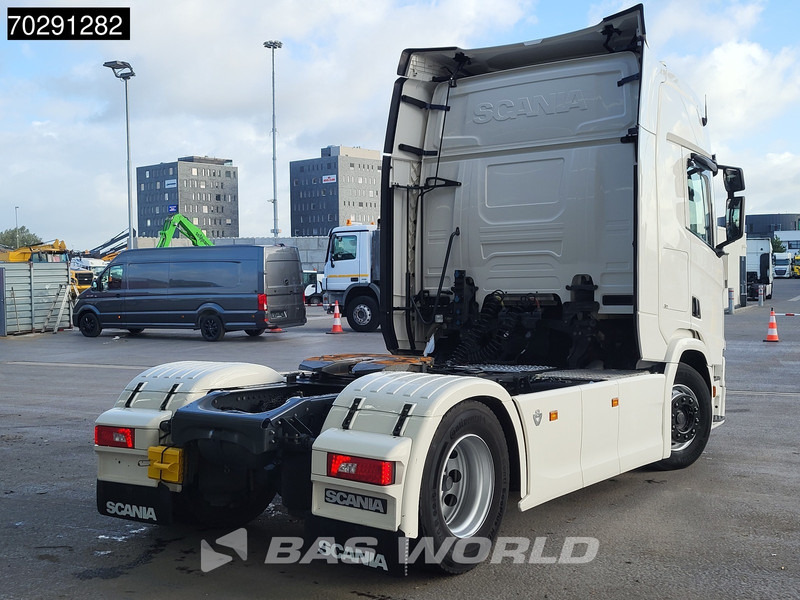 Scania R520 4X2 Low Mileage! Retarder Leder ACC Navi LED Euro 6 - Nyergesvontató: 5 kép. Scania R520 4X2 Low Mileage! Retarder Leder ACC Navi LED Euro 6 - Nyergesvontató: 5 kép.