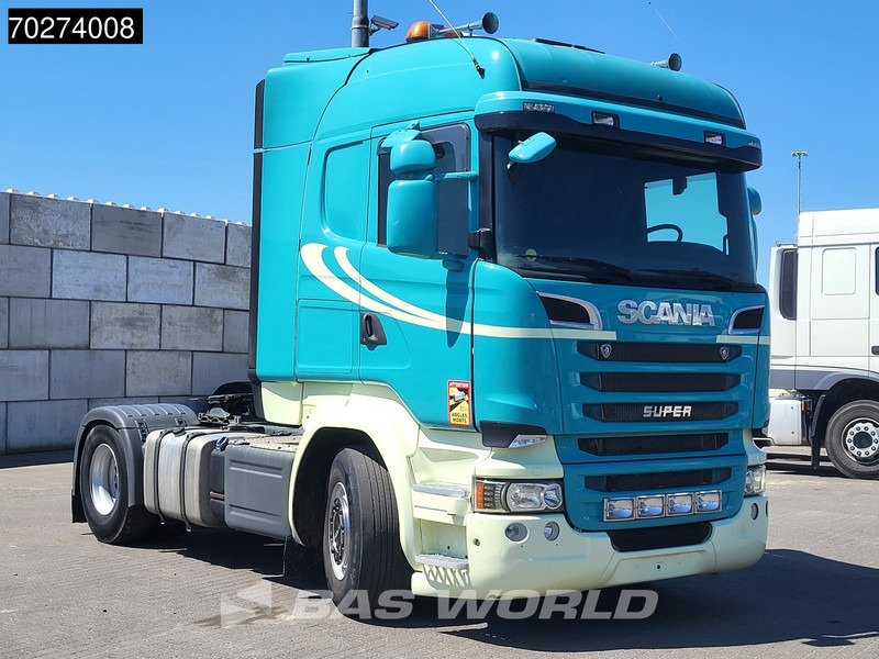 Scania R520 R 4X2 Manual Retarder Leather Navi Euro 6 - Nyergesvontató: 3 kép. Scania R520 R 4X2 Manual Retarder Leather Navi Euro 6 - Nyergesvontató: 3 kép.