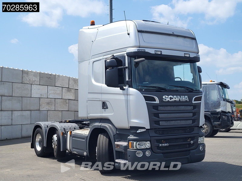 Scania R520 R 6X2 2xTanks Lift+lenkasche Xenon Navi Euro 6 - Nyergesvontató: 3 kép. Scania R520 R 6X2 2xTanks Lift+lenkasche Xenon Navi Euro 6 - Nyergesvontató: 3 kép.