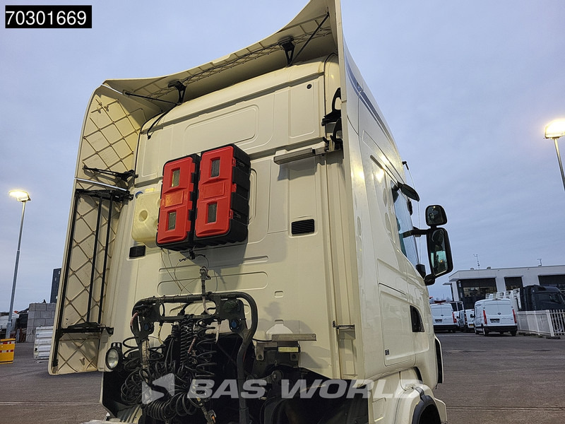 Scania R560 R 6X2 Manual Retarder Lift+Lenkachse Euro5 - Nyergesvontató: 5 kép. Scania R560 R 6X2 Manual Retarder Lift+Lenkachse Euro5 - Nyergesvontató: 5 kép.