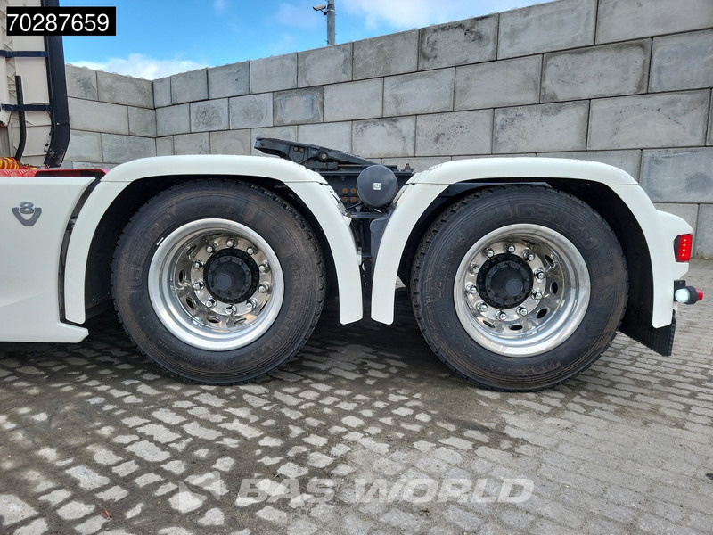 Nyergesvontató Scania R590 R 6X4 Full-Air Retarder Standklima Leather LED: 13 kép.