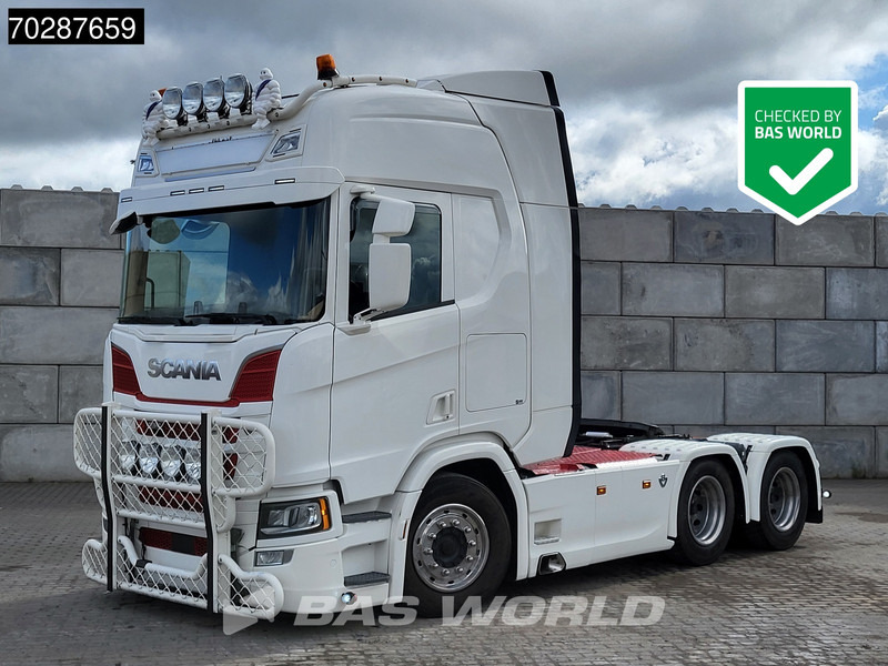 Scania R590 R 6X4 Full-Air Retarder Standklima Leather LED - Nyergesvontató: 1 kép. Scania R590 R 6X4 Full-Air Retarder Standklima Leather LED - Nyergesvontató: 1 kép.
