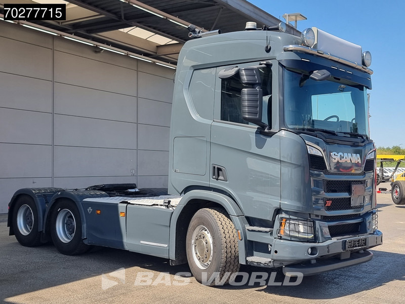 Scania R730 R 6X4 XT Full-Air Retarder Big-Axle Hydraulik ACC LED Navi - Nyergesvontató: 3 kép. Scania R730 R 6X4 XT Full-Air Retarder Big-Axle Hydraulik ACC LED Navi - Nyergesvontató: 3 kép.