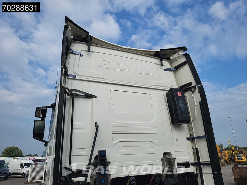 Scania S450 4X2 NL-Truck Retarder 2xTanks ACC Standklima Euro 6 - Nyergesvontató: 5 kép. Scania S450 4X2 NL-Truck Retarder 2xTanks ACC Standklima Euro 6 - Nyergesvontató: 5 kép.