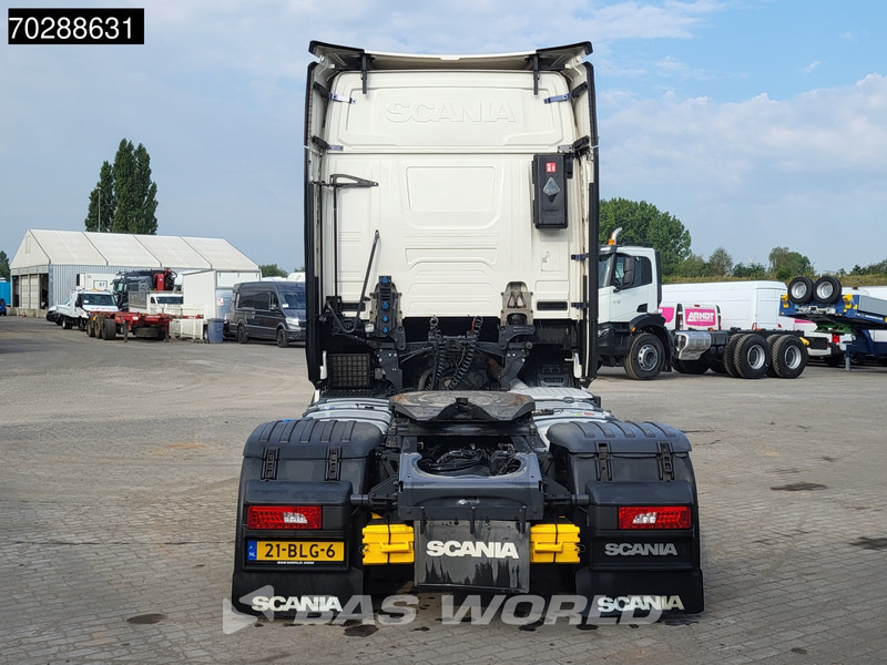 Scania S450 4X2 NL-Truck Retarder 2xTanks ACC Standklima Euro 6 - Nyergesvontató: 3 kép. Scania S450 4X2 NL-Truck Retarder 2xTanks ACC Standklima Euro 6 - Nyergesvontató: 3 kép.
