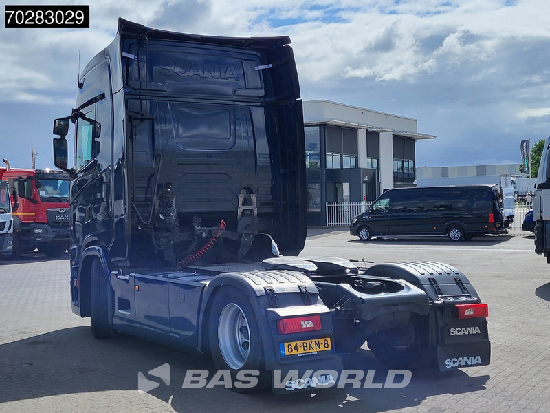 Scania S450 890 4X2 NL-Truck Retarder 2x Tanks ACC Euro 6 - Nyergesvontató: 2 kép. Scania S450 890 4X2 NL-Truck Retarder 2x Tanks ACC Euro 6 - Nyergesvontató: 2 kép.