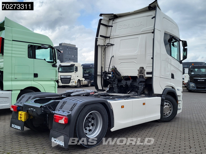 Scania S460 4X2 NEW! Retarder 2x Tanks ACC Navi Standklima - Nyergesvontató: 3 kép. Scania S460 4X2 NEW! Retarder 2x Tanks ACC Navi Standklima - Nyergesvontató: 3 kép.